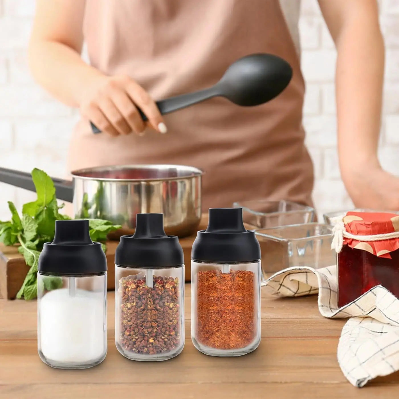 Spice Containers Glass Kitchen Condiment Containers with Lids Small Spoons for Spice Jars Moisture-Proof Seasonings Container